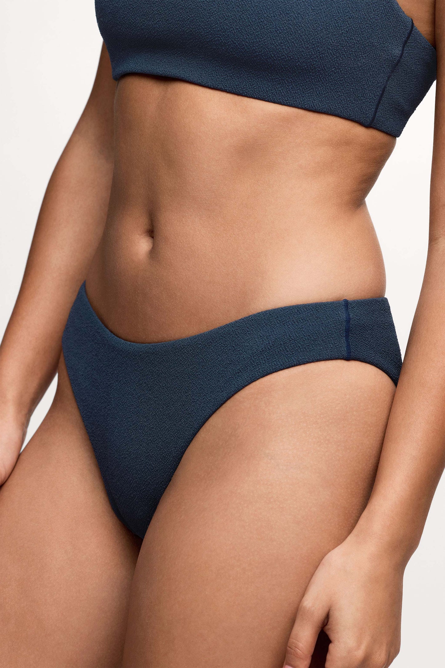Low Waist Bikini Bottom | Crispy Navy