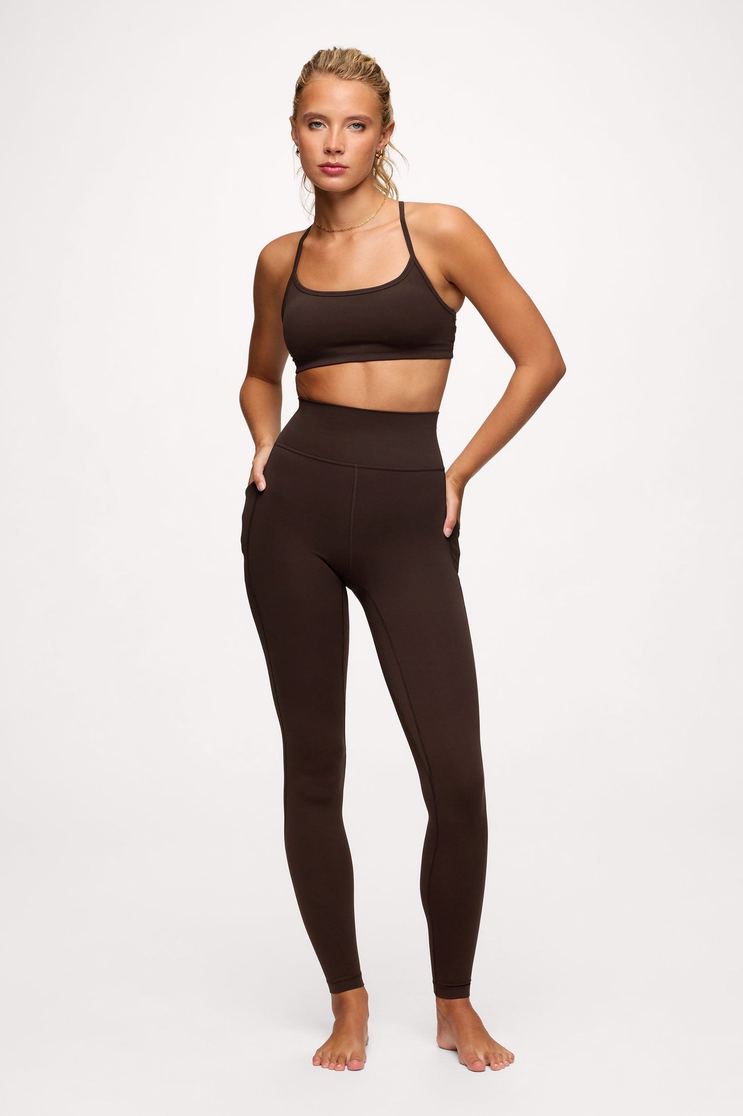 Motion Racer Sports Bra | Espresso