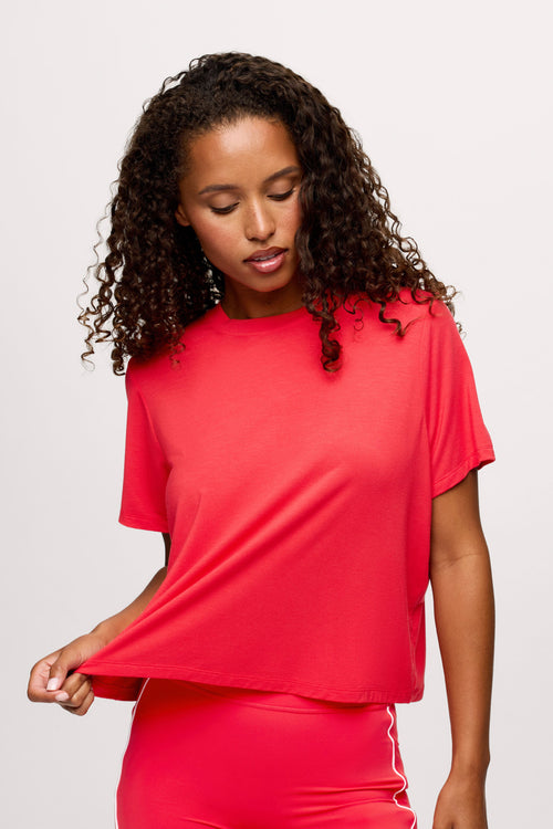 Featherweight Active Tee | Cayenne