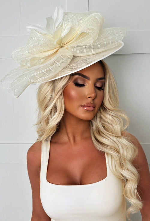 Cosmo Chic Cream Floral Bow Detail Fascinator